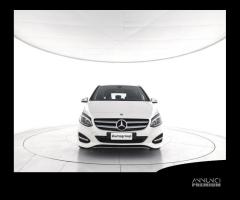 MERCEDES-BENZ CLA sse B 200 CDI Business