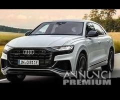 Audi q8 2020\\21 per ricambi