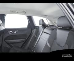 VOLVO XC60 D4 AWD Geartronic Business - 10