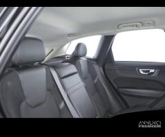 VOLVO XC60 D4 AWD Geartronic Business - 11