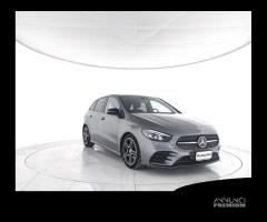 MERCEDES-BENZ CLA sse B 180 d Automatic Premium