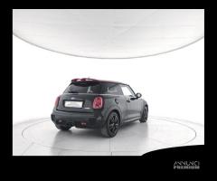 MINI John Cooper Works 2.0 John Cooper Works Pro