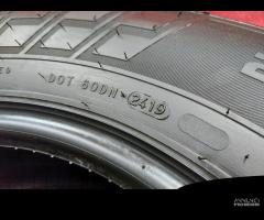 215 70 15C Gomme Invernali 75% Nokian 215 70R15C - 6