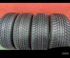 215 55 17 Gomme Invernali Bridgestone 215 55 R17