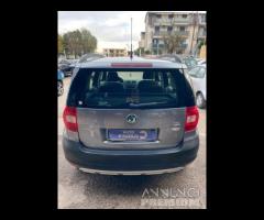 Skoda Yeti 1.6 TDI 2012 Full TAGLIANDO