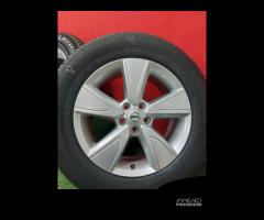 Cerchi Volvo XC40 Original Gomme Estive 235 60 17