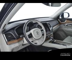 VOLVO XC90 D5 AWD Geartronic Inscription 235CV - 8