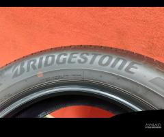 215 60 17 Gomme Estive Bridgestone 88% 215 60R17 - 6