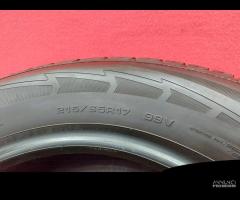 215 65 17 Gomme GoodYear Invernal 70-80% 215 65R17 - 9