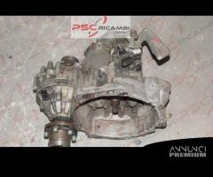 Cambio manuale 5 marce 02R301 Volkswagen Polo IV - 1