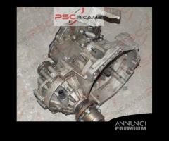 Cambio manuale 5 marce 02R301 Volkswagen Polo IV - 3