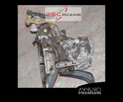 Cambio manuale 5 marce 90334345 F13 Opel Vectra - 4