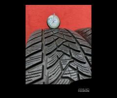 215 60 16 Gomme Invernali 90% Dunlop 215 60R16