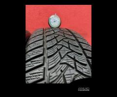 215 60 16 Gomme Invernali 90% Dunlop 215 60R16