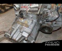 Cambio manuale 5 marce Alfa Romeo 164 2.0 - 6