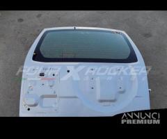 Portellone posteriore Mitsubishi Pajero V60