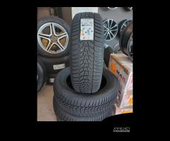 235 60 18 Gomme Invernali 2022 Hankook 235 60R18