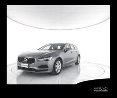 VOLVO V90 D4 Geartronic Momentum