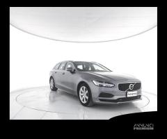 VOLVO V90 D4 Geartronic Momentum