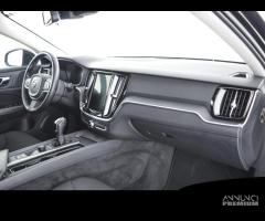 VOLVO V60 D3 Momentum - 12