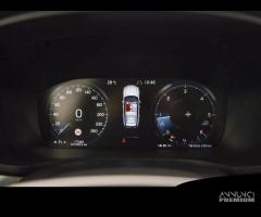 VOLVO V60 D3 Momentum - 13