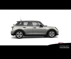 MINI Cooper 5 porte Essential - 6