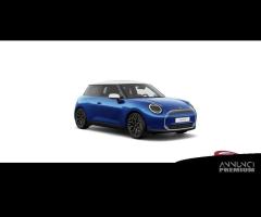 MINI Cooper E 3 porte Cooper Favoured