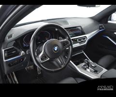 BMW 320 Serie 3 Serie 3 Touring d M-SPORT - 8