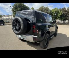 LAND ROVER Defender 3.0 RWB SE