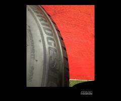 225 60 17 Gomme Inver 70-90% Bridgestone 225 60 17 - 7