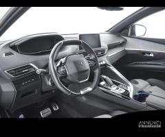 PEUGEOT 3008 GT Hybrid4 300 e-EAT8 GT Line - 8