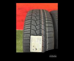 245 40 21 Gomme Invernali Continental 245 40 R21 - 2