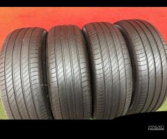 215 65 17 Gomme Estive 2021 70% Michelin 215 65R17 - 1