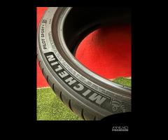 225 45 19 Gomme Estive 80% 2019 Michelin 225 45R19 - 4