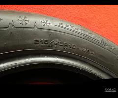 215 60 16 Gomme Invernali 99% Dunlop 215 60R16 - 6