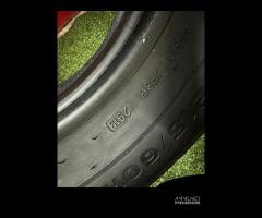 215 60 16 Gomme Invernali 99% Dunlop 215 60R16 - 7