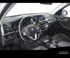 BMW X3 xDrive20d Luxury - 8