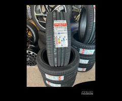 205 45 17 Gomme Estive Nuove 2023 Kumho 205 45R17 - 1