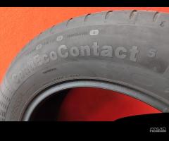 215 65 17 Gomme Estiv 65-70% Continental 215 65R17 - 8