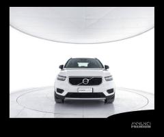 VOLVO XC40 D3 Momentum - AUTOCARRO N1 - 5