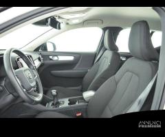 VOLVO XC40 D3 Momentum - AUTOCARRO N1 - 9