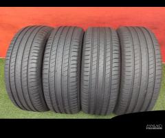 235 60 18 Gomme Estive 75% Michelin 235 60R18