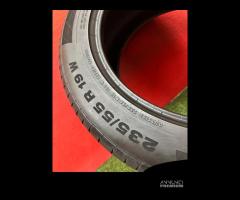 235 55 19 Gomme Estiv 70-75% Continental 235 55R19 - 8