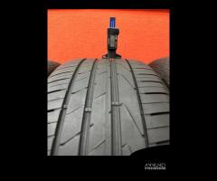 235 60 18 - 255 55 18 Gomme Estive Porsche Macan