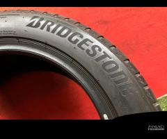 215 55 17 Gomme Estive 75% Bridgestone 215 55 R17 - 8