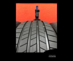 235 45 21 - 255 40 21 Gomme Estive Pirelli Audi Q4