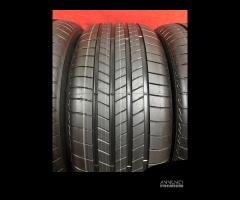 235 55 19 - 255 50 19 Gomme 235 55R19 - 255 50R19