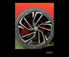 Cerchi VW Golf 8 7 GTE GTI GTD R Gomme 225 40 18