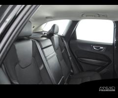 VOLVO XC60 D4 AWD Geartronic Business - 11