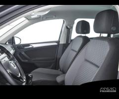 VOLKSWAGEN Tiguan 2.0 TDI SCR DSG Business BMT - 9